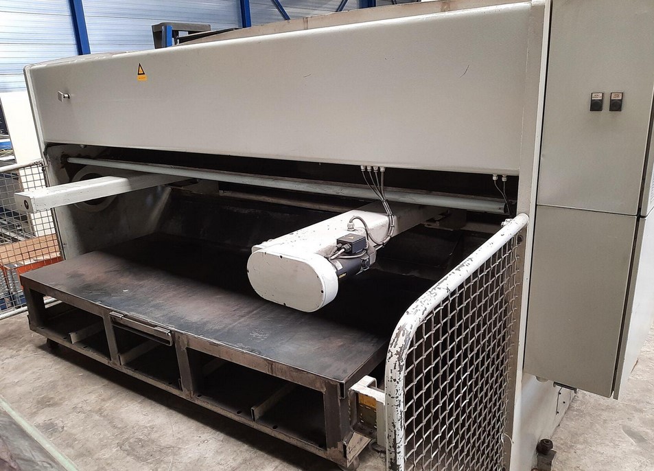 DARLEY - 3100 x 6 mm CNC – Bild 3